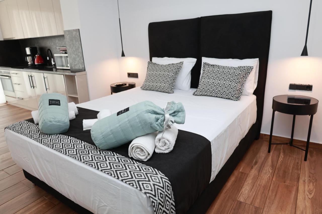 Paris-Irini Studios And Apartments Plomari Luaran gambar