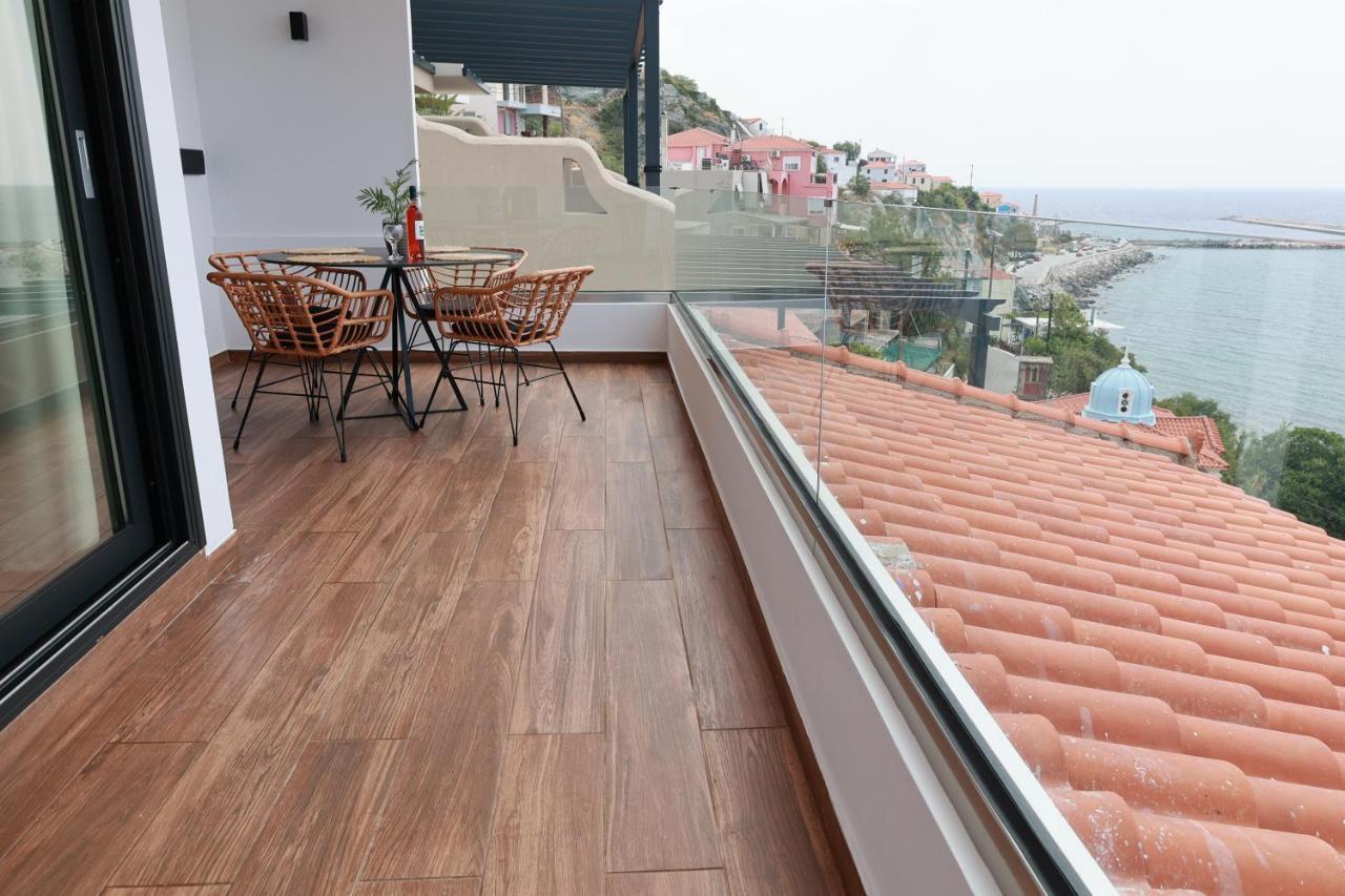 Paris-Irini Studios And Apartments Plomari Luaran gambar